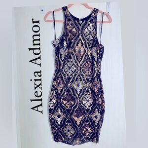 Alexia Admor Black and Gold Sequin Sheath Dress